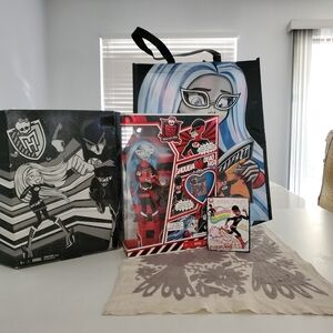 Monster High♡ G1 Deadfast Ghoulia Yelps doll SDCC exclusive♡ FIRSTWAVE 2011 NEW